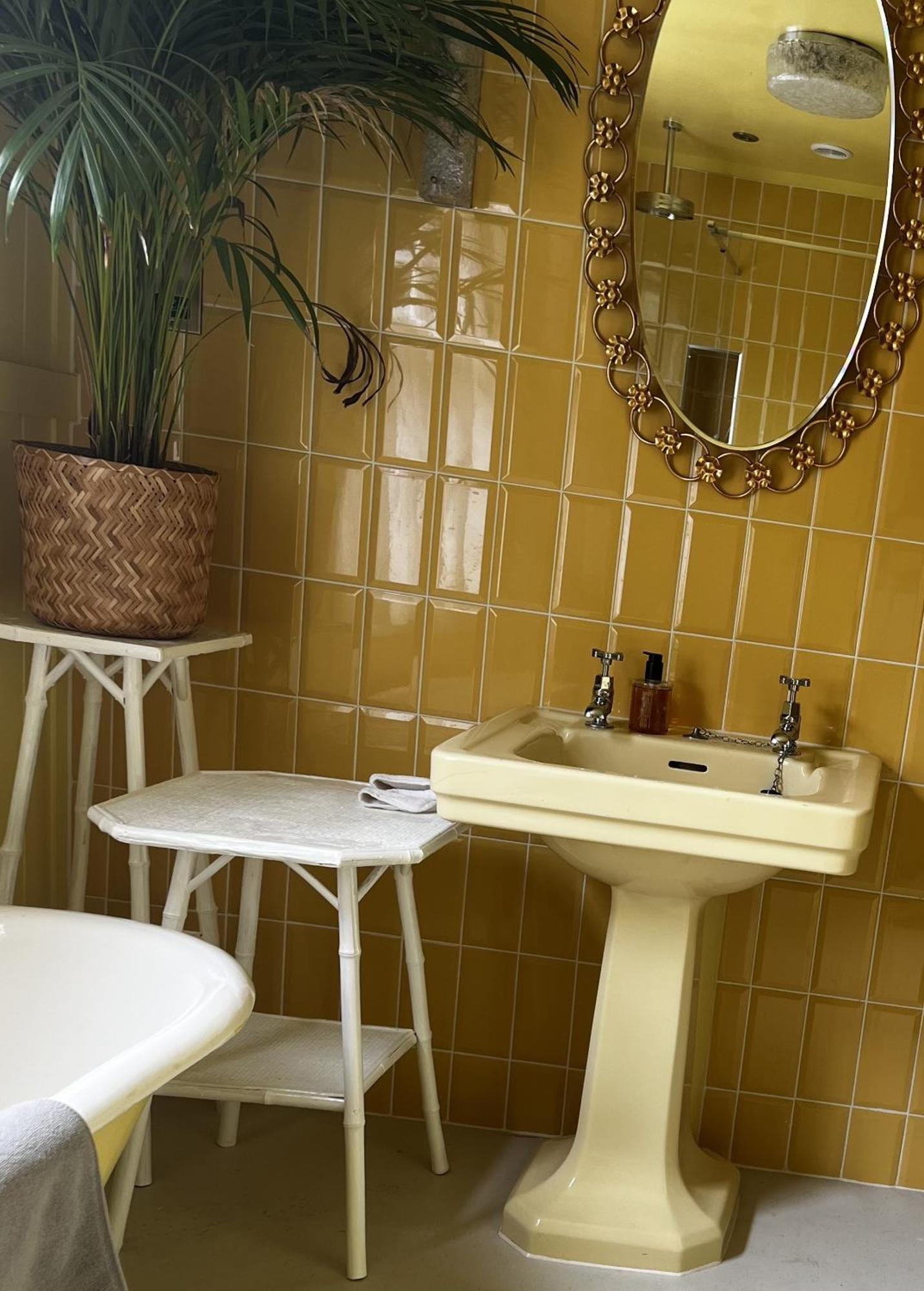 Georgian Russell Apartment Hastings Bagian luar foto